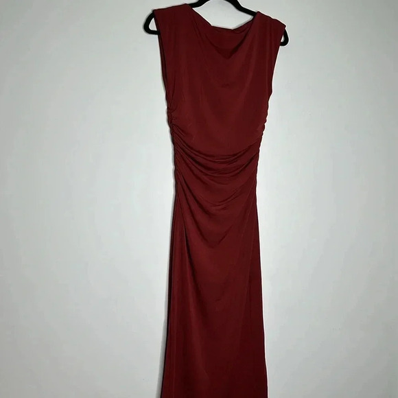 H&M Burgundy CAP-SLEEVED DRESS - Picture 8 of 10